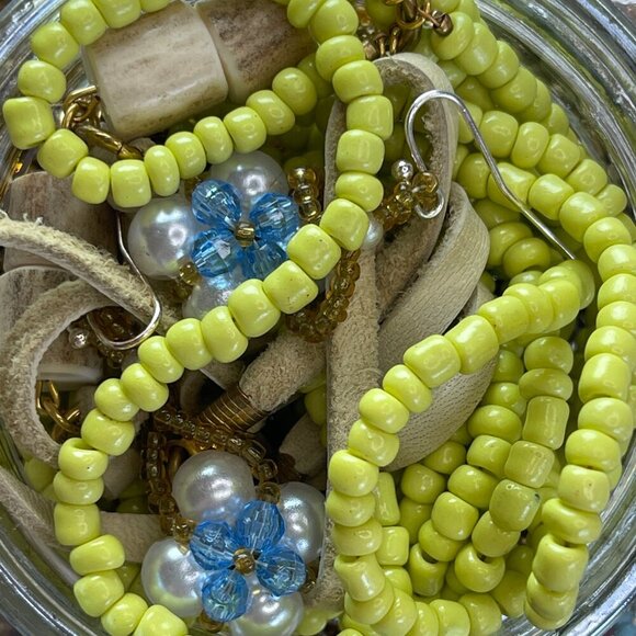 Craft Jewelry Lot 1lb, Beads, Charms, Findings, Rhinestones, Custom Send Request - Picture 13 of 15